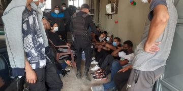 PNC Brinda Asistencia Humanitaria A 18 Migrantes Originarios De