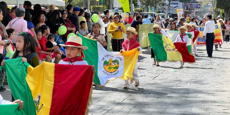 Huehuetecos Celebran A Os De Independencia Patria Agencia