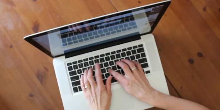 Estados Unidos emite orden para cerrar sitios fraudulentos