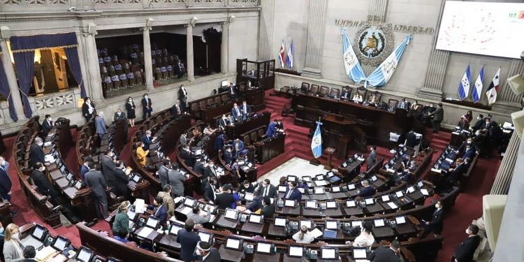 Congreso ratifica prórroga del estado de calamidad pública