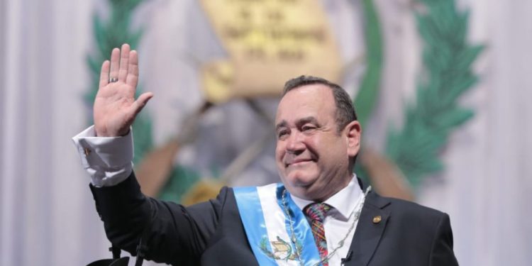 Presidente Alejandro Giammattei