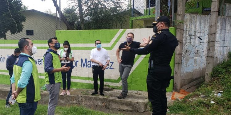 PNC y Municipalidad de Guatemala unen esfuerzos para recuperar espacios en la zona 18