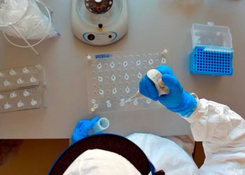 Guatemala busca adquirir vacunas contra el coronavirus a través de fondo rotativo de la OPS