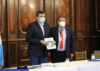 Desarrollan primera mesa interinstitucional contra la tala ilegal de bosques