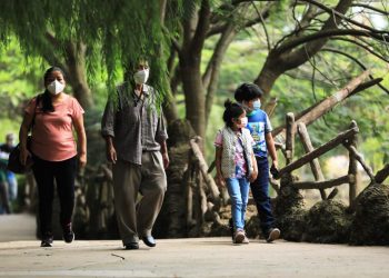 Guatemaltecos viven la reapertura del Zoológico La Aurora