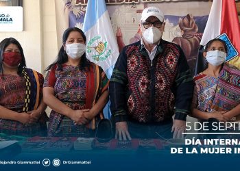 Mandatario conmemora Día Internacional de la Mujer Indígena