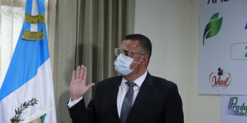 Ministro de Cultura y Deportes fue trasladado a hospital como parte de su recuperación por COVID-19