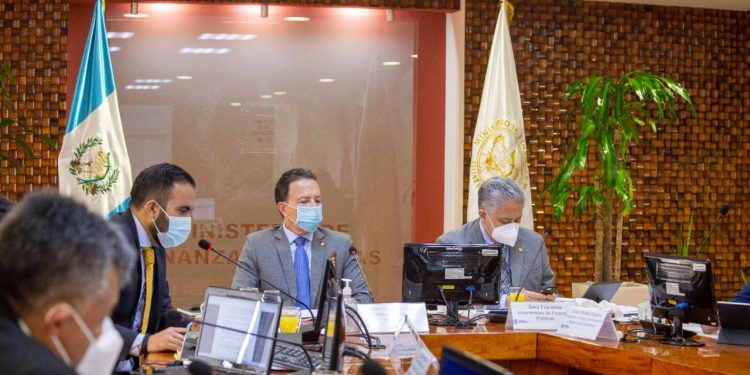 Comisión de postulación