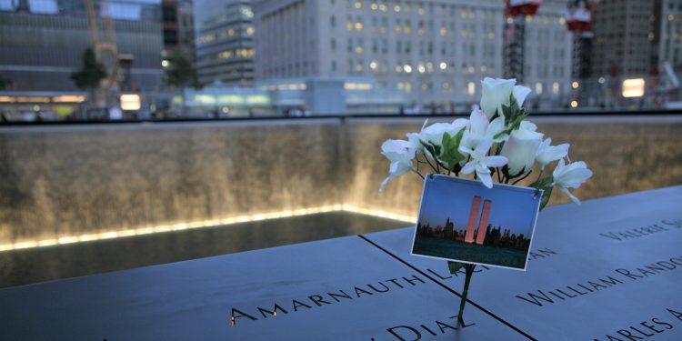 Estados Unidos recuerda a las víctimas de los atentados del 11 de septiembre de 2001