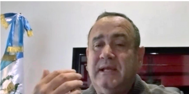 presidente Alejandro Giammattei,