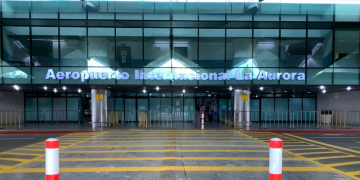 Aeropuerto Internacional la Aurora