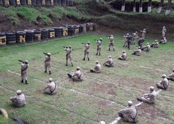 Capacitan a reservistas militares de los 22 departamentos