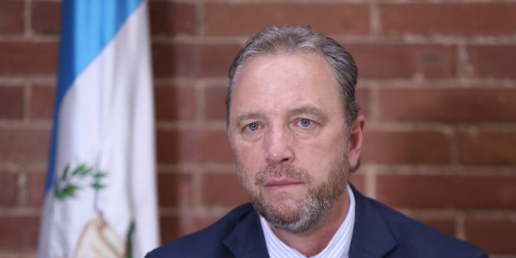 Javier Zepeda: Reapertura en aeropuertos demuestra que se cumplen las medidas ante el coronavirus