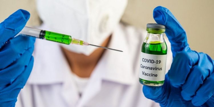 España inicia primer ensayo clínico de vacuna contra el coronavirus