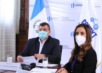 Vicepresidente juramenta a Selección Nacional de Robótica 2020