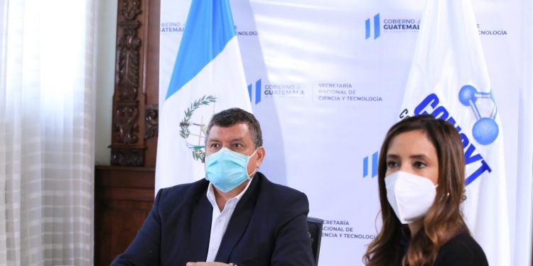 Vicepresidente juramenta a Selecciรณn Nacional de Robรณtica 2020