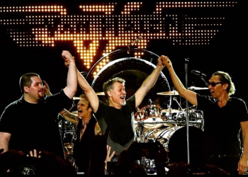 VIDEO | Eddie Van Halen y el éxito en una de las bandas emblemáticas del rock