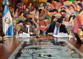Firma mintrab y IGM