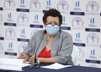 Amelia Flores, ministra de Salud de Guatemala, brindó un mensaje para la nación.