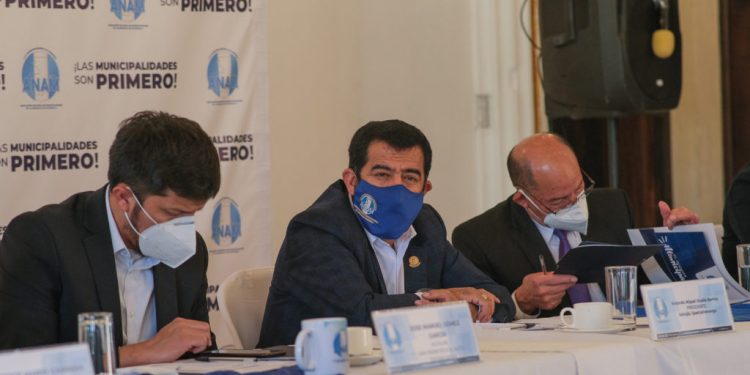 Reunión SBS y alcaldes