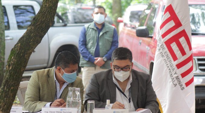 Gobierno inicia preconsulta del derecho minero en Santa Rosa