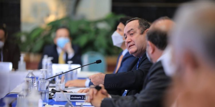 Presidente: “Guatemala necesita la transformación económica”