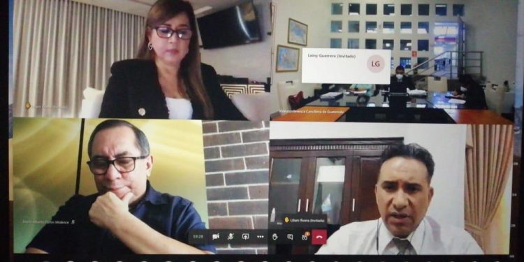 Autoridades de Ambiente de Guatemala y Honduras dialogan por barda del río Motagua