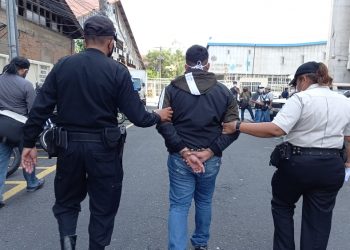 Conozca la cantidad de personas detenidas por infringir restricciones por estado de calamidad