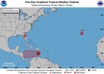 Monitorean onda tropical en el Caribe que podría fortalecerse en depresión tropical