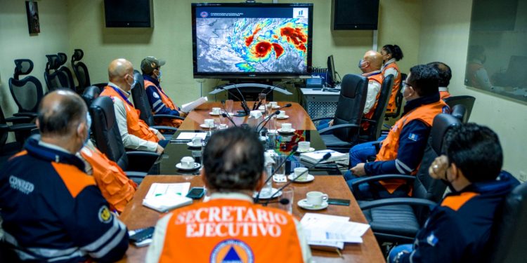 Equipos de Respuesta Inmediata se despliegan al interior del país