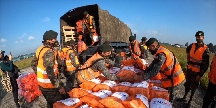 EE. UU. brindó asistencia humanitaria
