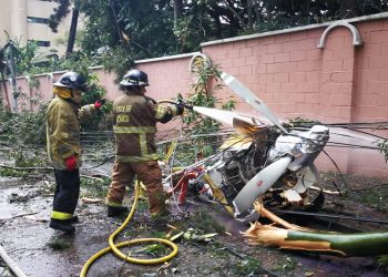 Avioneta que llevaba ayuda humanitaria se accidenta en la zona 9