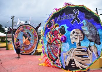 Festival de barriletes gigantes: Población pudo apreciar la tradición a distancia