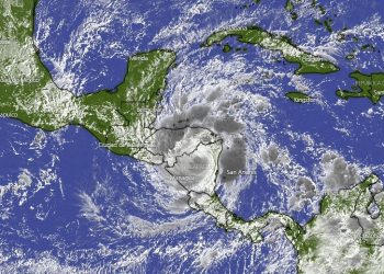 Cuáles son las categorías que se usan para clasificar los huracanes