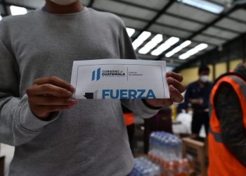 “No los dejaremos solos”, afirma Presidente a personas afectadas por Eta