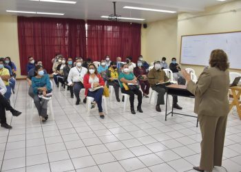 Salud emite normas sanitarias para la congregación segura de personas