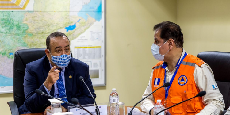 Jornada presidencial: Guatemala preparada para el ingreso de tormenta tropical Eta