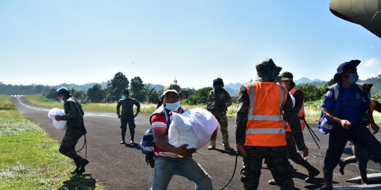 Ayuda llega a la aldea Campur en Alta Verapaz