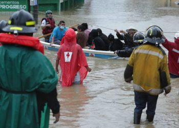 Cuerpos de socorro mantienen operativos de rescate en Alta Verapaz