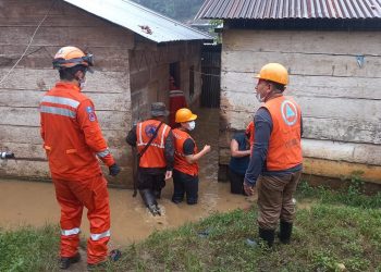 Conred evacúa a más de 2 mil personas y traslada a albergues a 662