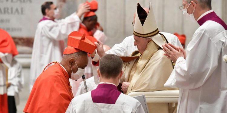 Papa Francisco instala nuevos cardenales