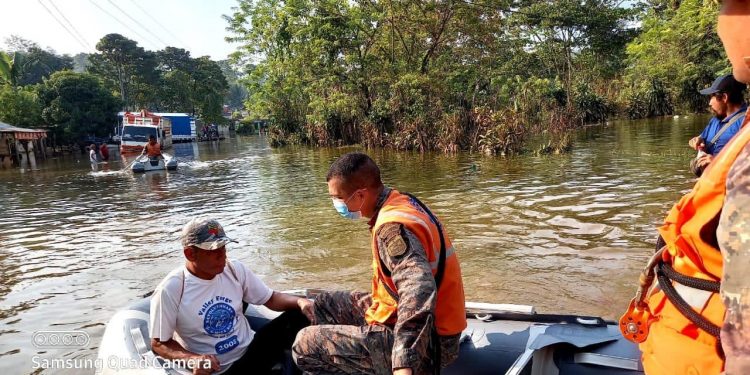 depresión tropical Eta