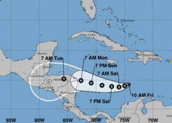 Prevén incremento de lluvias a partir del domingo por depresión tropical en el mar Caribe