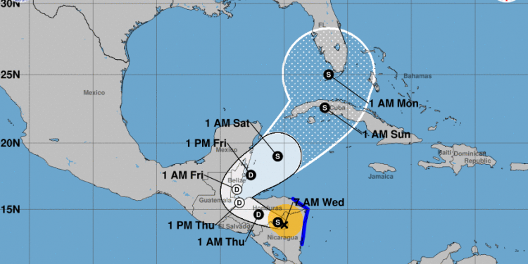 Conred reporta incremento de oleaje en las costas de Izabal