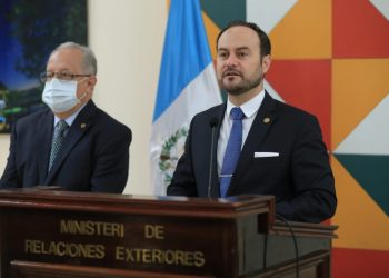 Canciller guatemalteco viaja a Estados Unidos