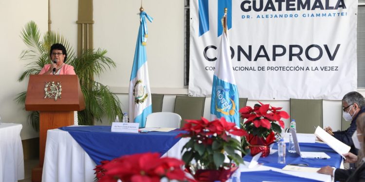 Aumenta en mil 800 personas la cantidad de beneficiarios de Mis Años Dorados