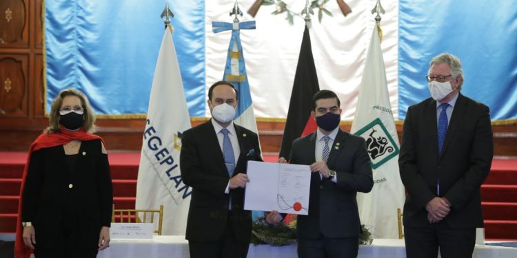 Guatemala contará con 10 millones de euros para conservación de su biodiversidad