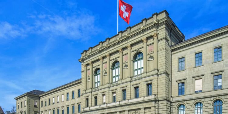 Suiza anuncia implementación de nuevas medidas por rebrote de coronavirus