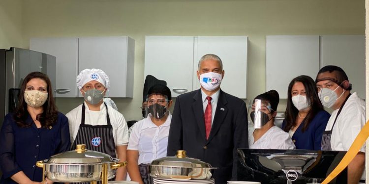 Guatemala e Israel fomentan la inclusión laboral de personas discapacitadas