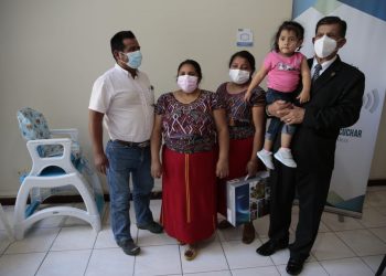 Fundación realiza la activación de 26 implantes cocleares./Foto: Noé Pérez.